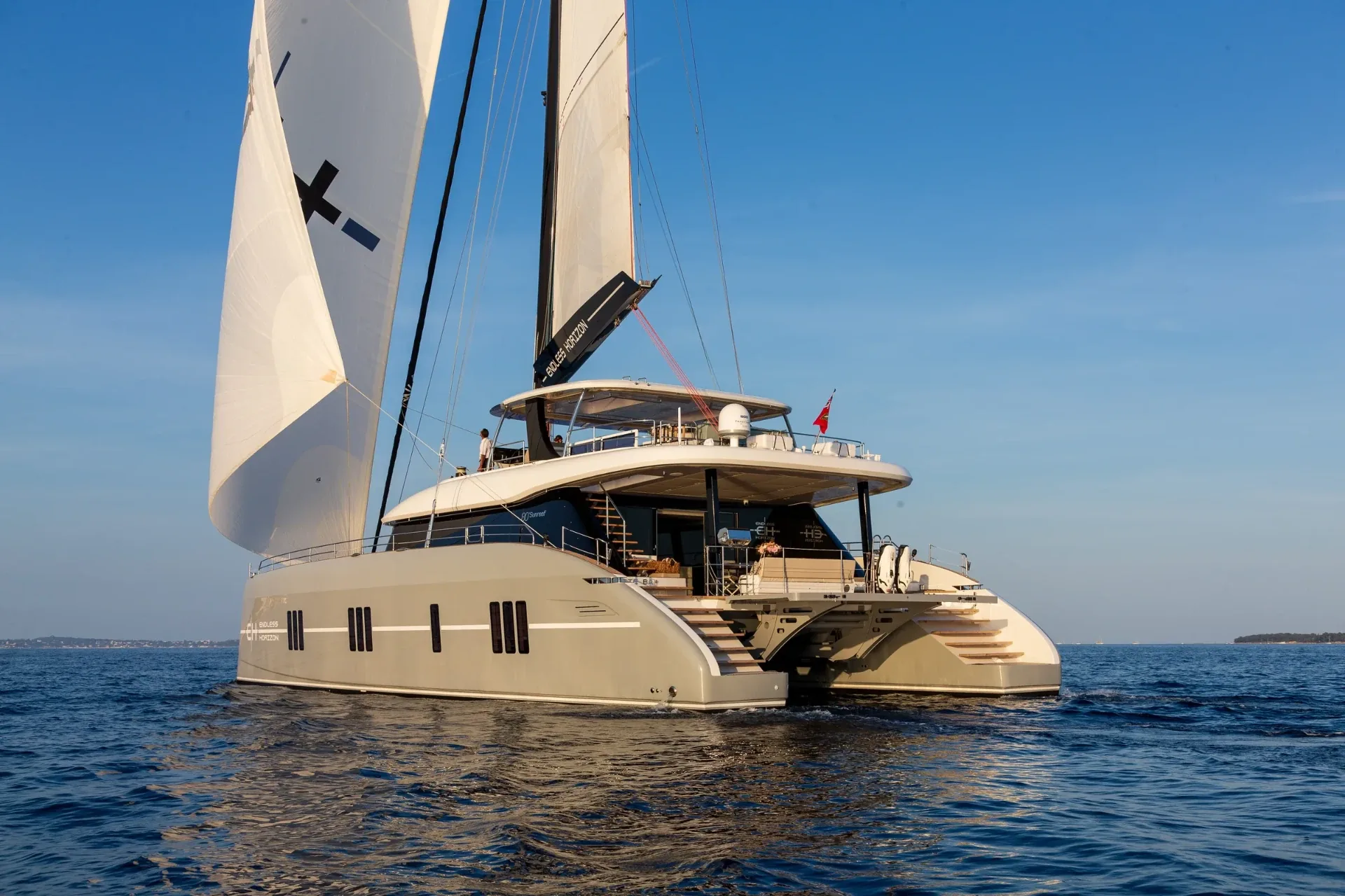 Endless Horizon II on a broad reach with headsail and mainsail drawing